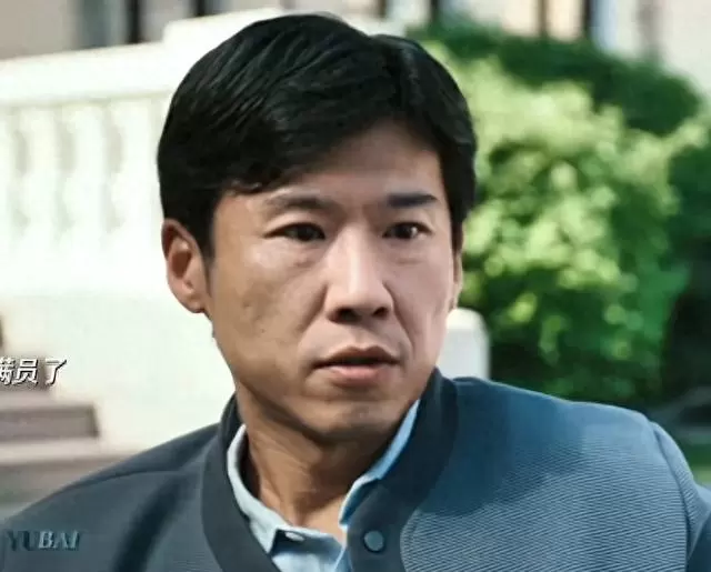 《低智商犯罪》首播引观众质疑剧情逻辑与角色塑造 | 现场图